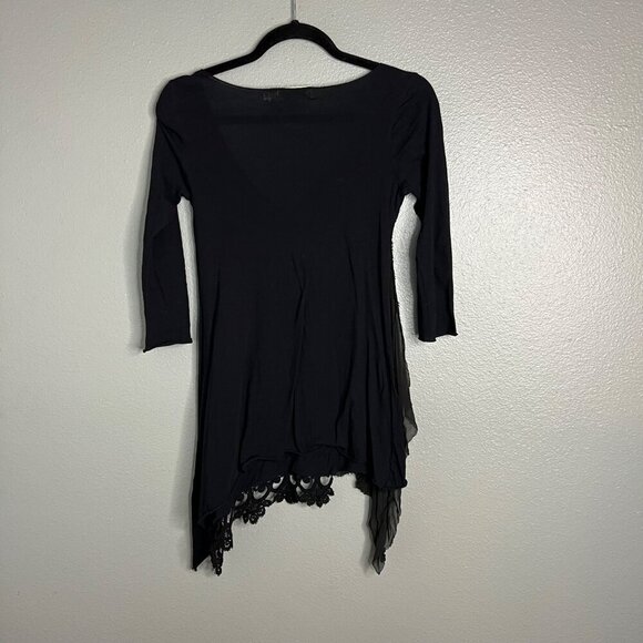 NWOT 4 Love And Liberty 3/4 Sleeve Boho Top Black‎ Asymmetrical Flowy XS - Picture 8 of 9